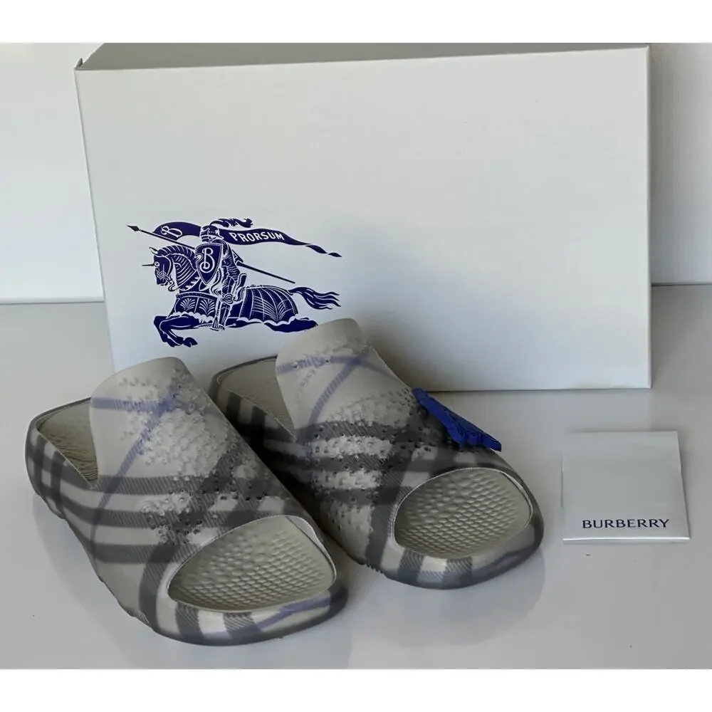 Burberry Mens Stingray Rubber Lichen IP Check Sandals 12 (45) 8088962 NIB $550